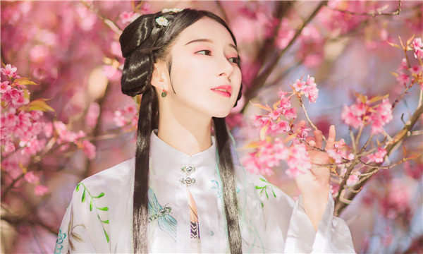 洛南供卵试管婴儿：助您实现家庭梦想的科学方案